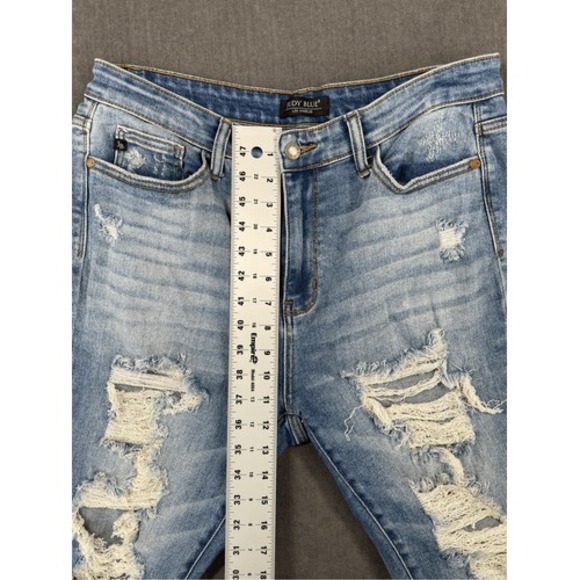 Judy Blue Boyfriend Fit Distressed Jeans Womens 11  30 Light‎ Wash Casual Grunge - Picture 9 of 10